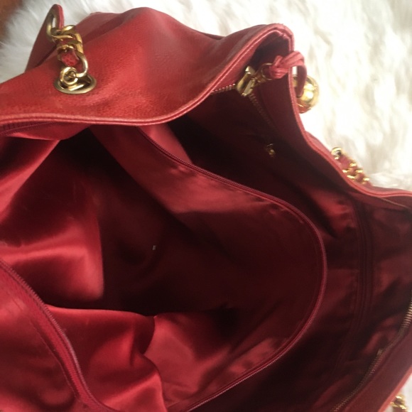 Chanel Vintage Tote - Picture 7 of 8